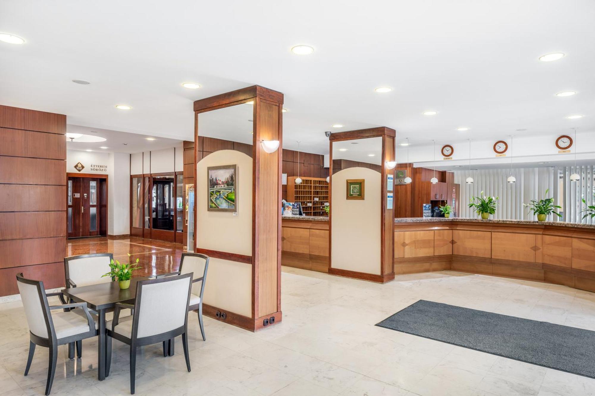 Danubius Hotel Raba Extérieur photo