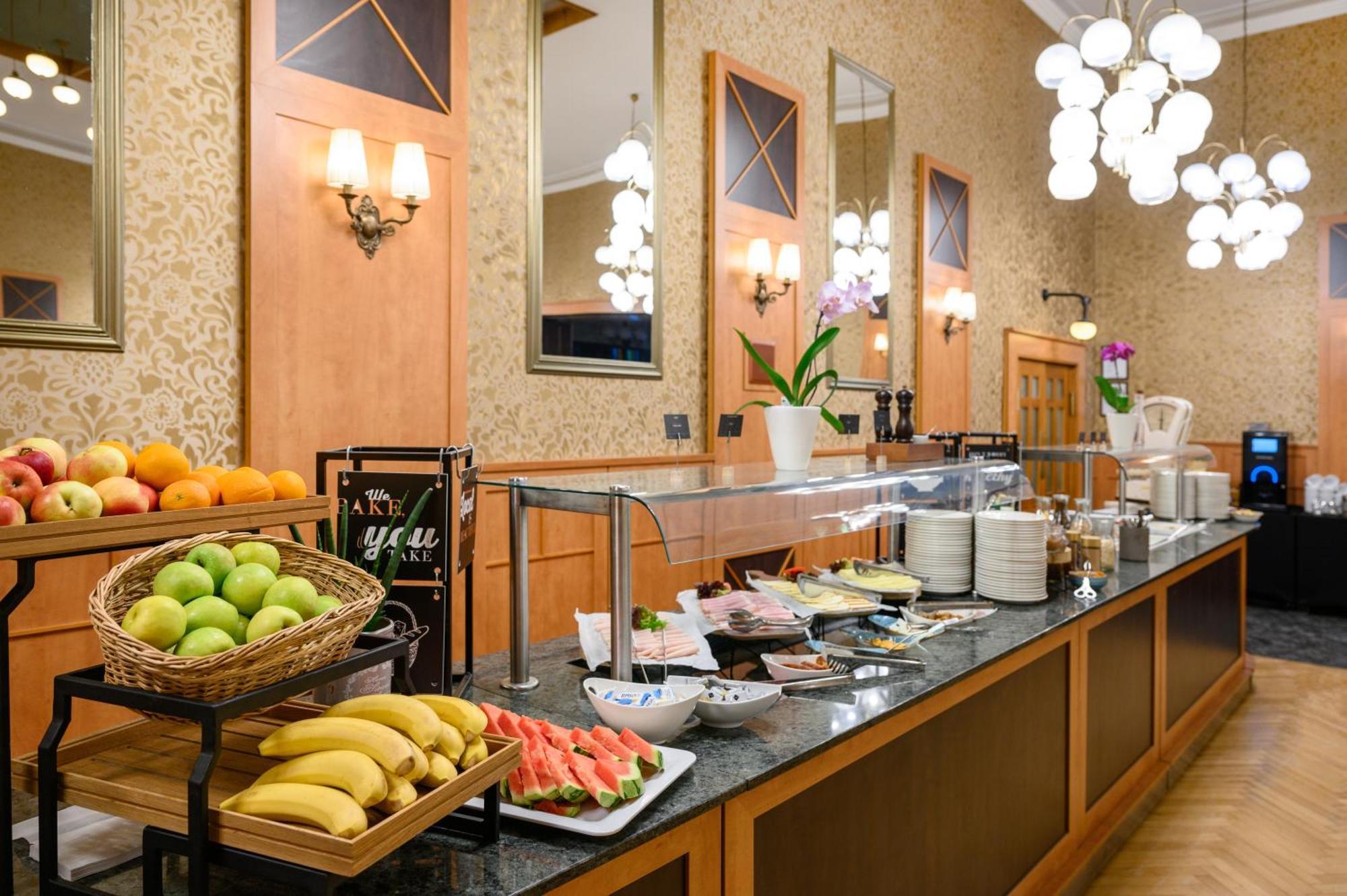 Danubius Hotel Raba Extérieur photo