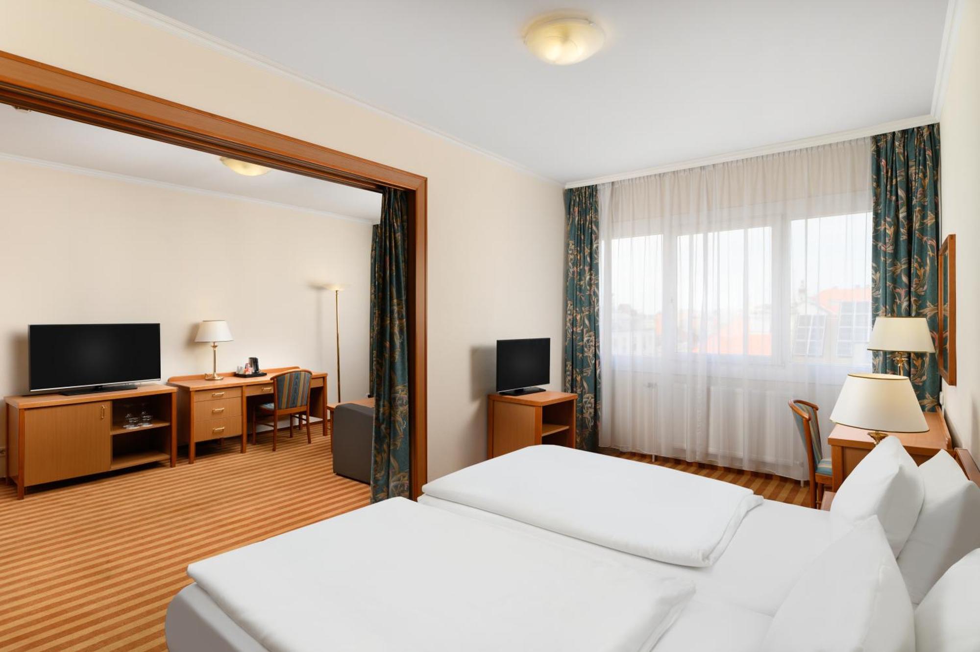 Danubius Hotel Raba Extérieur photo