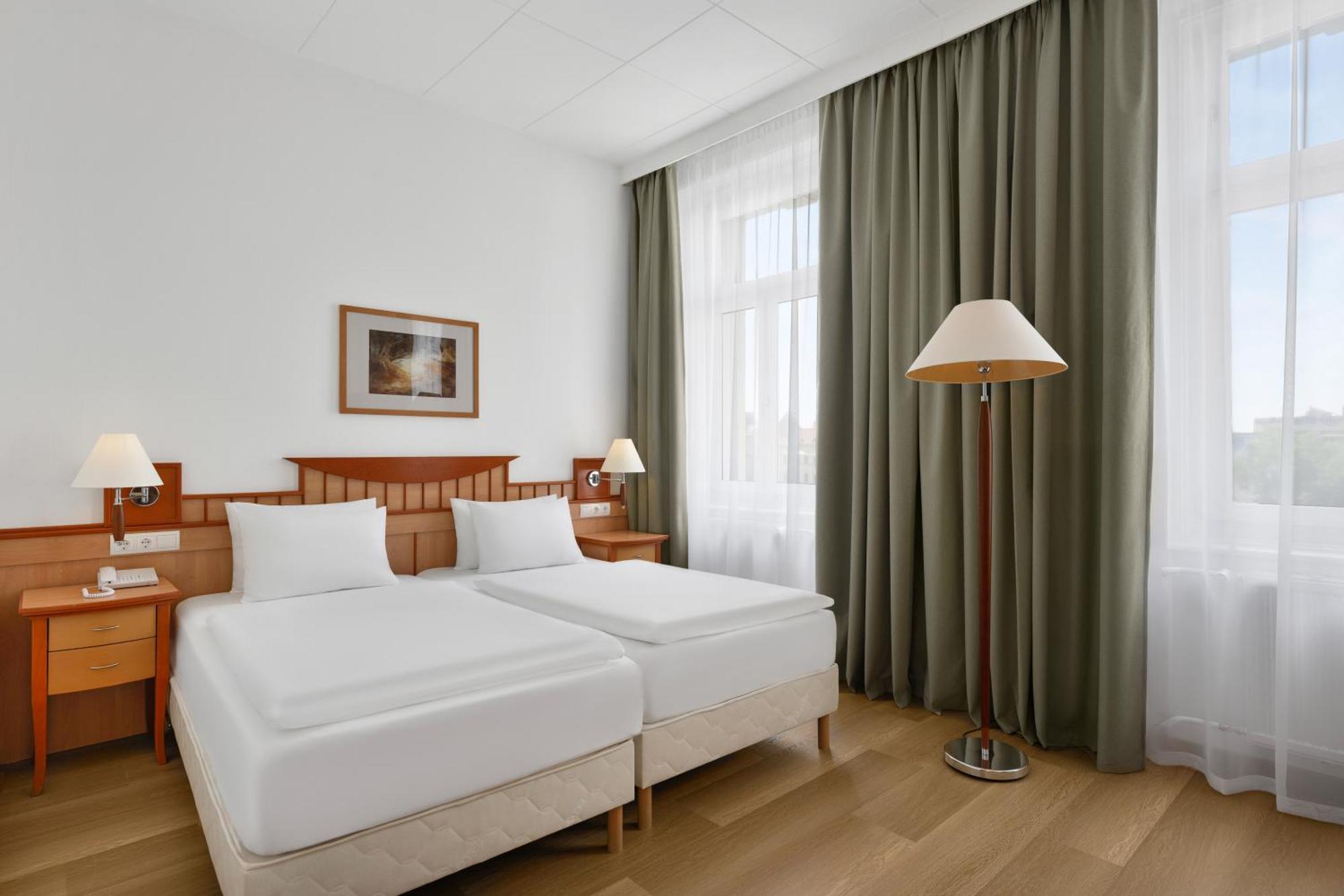 Danubius Hotel Raba Extérieur photo
